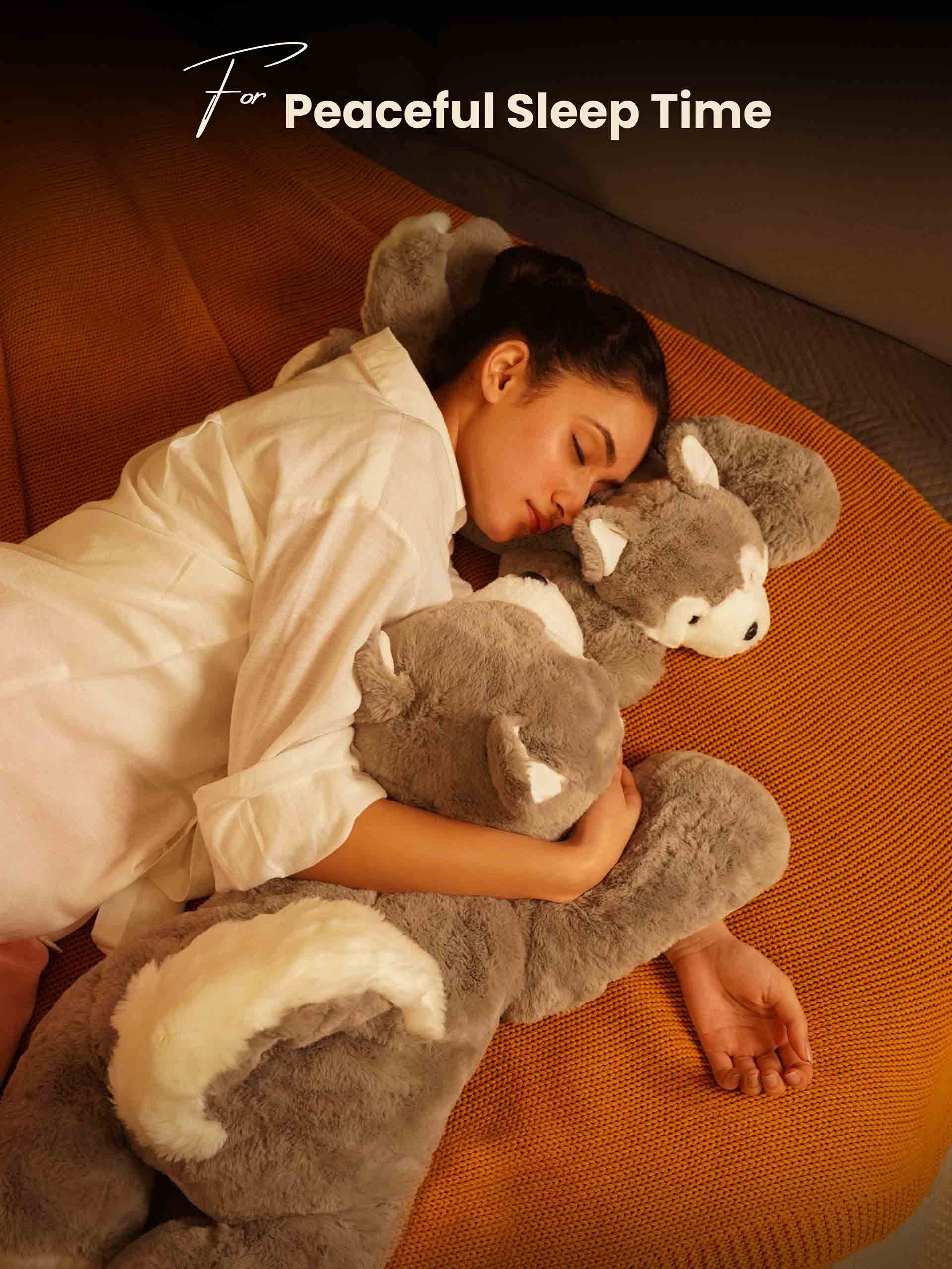 Loyal & Lovable Husky Cuddle Pillow - Soft Lifelike Dog Comforter Cushion Home Decor